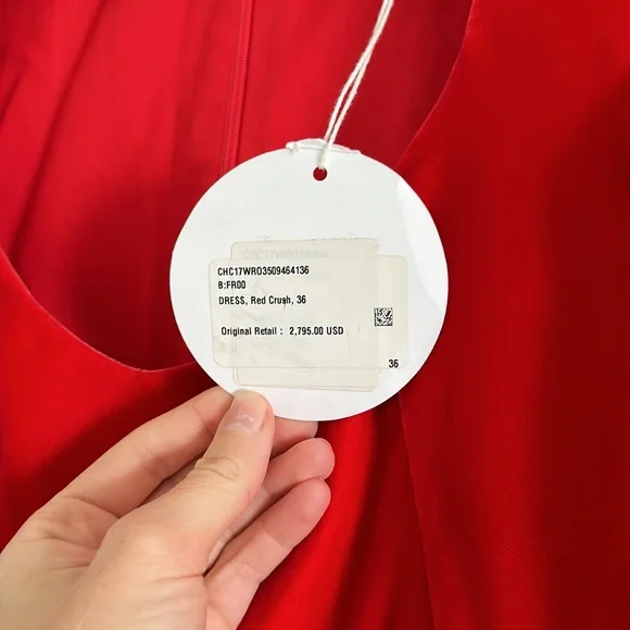 ✨ NWT CHLOE velvet heart cutout dress - Picture 5 of 6